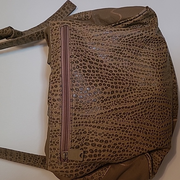 Vintage Alentino crossbody handbag - Picture 3 of 11